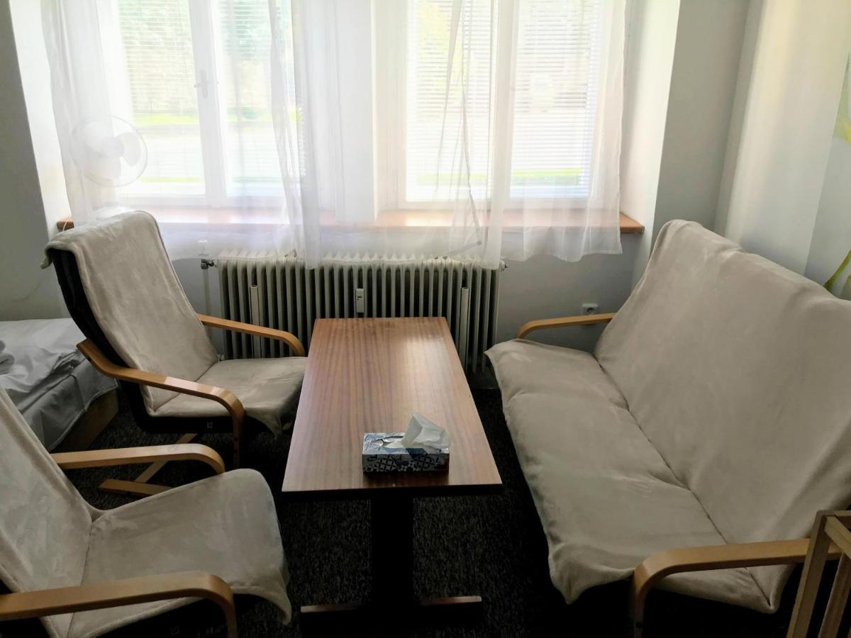 OpočnoApartman Na Namesti公寓 外观 照片
